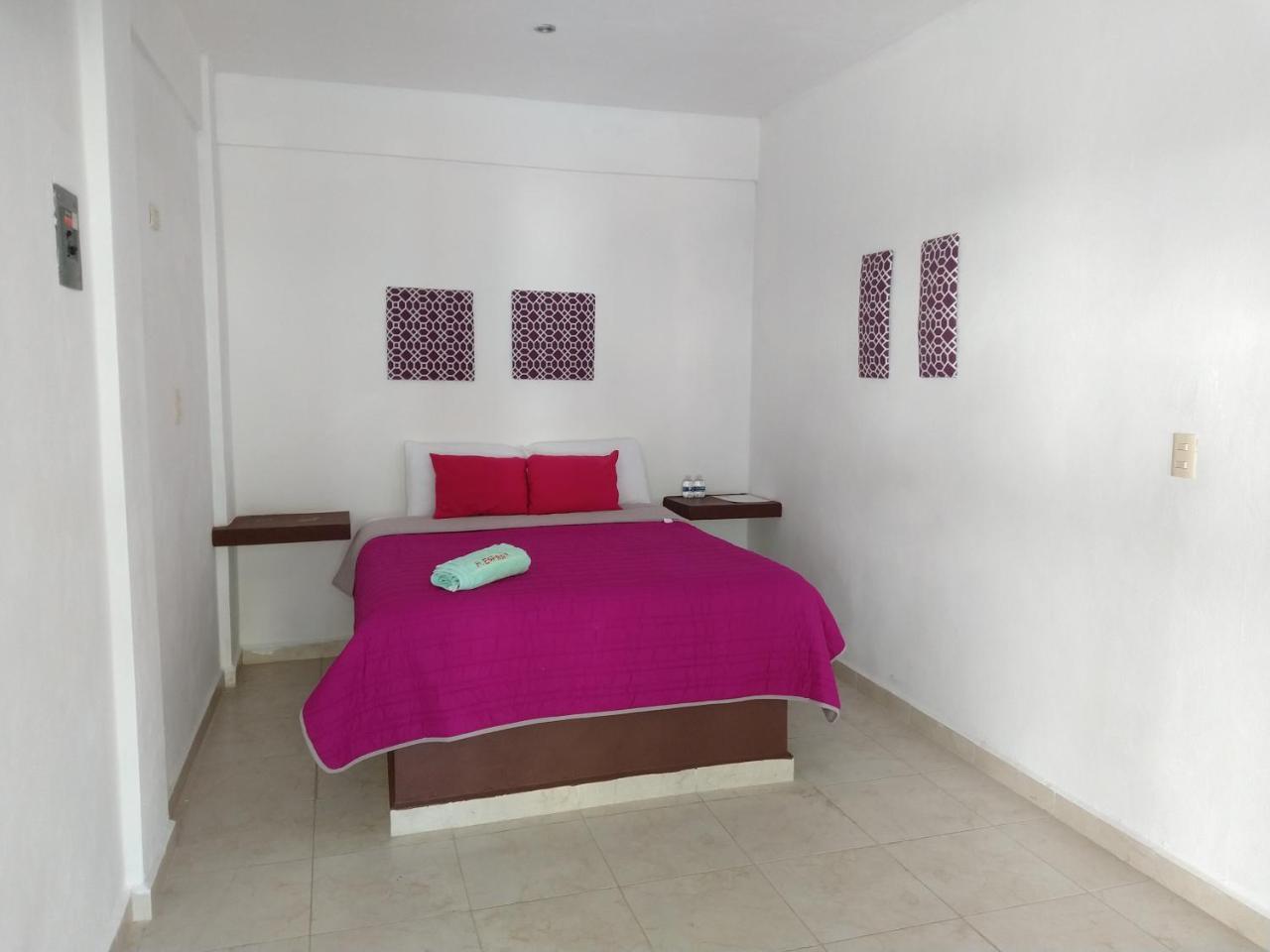 Hotel Espana Chetumal Ngoại thất bức ảnh
