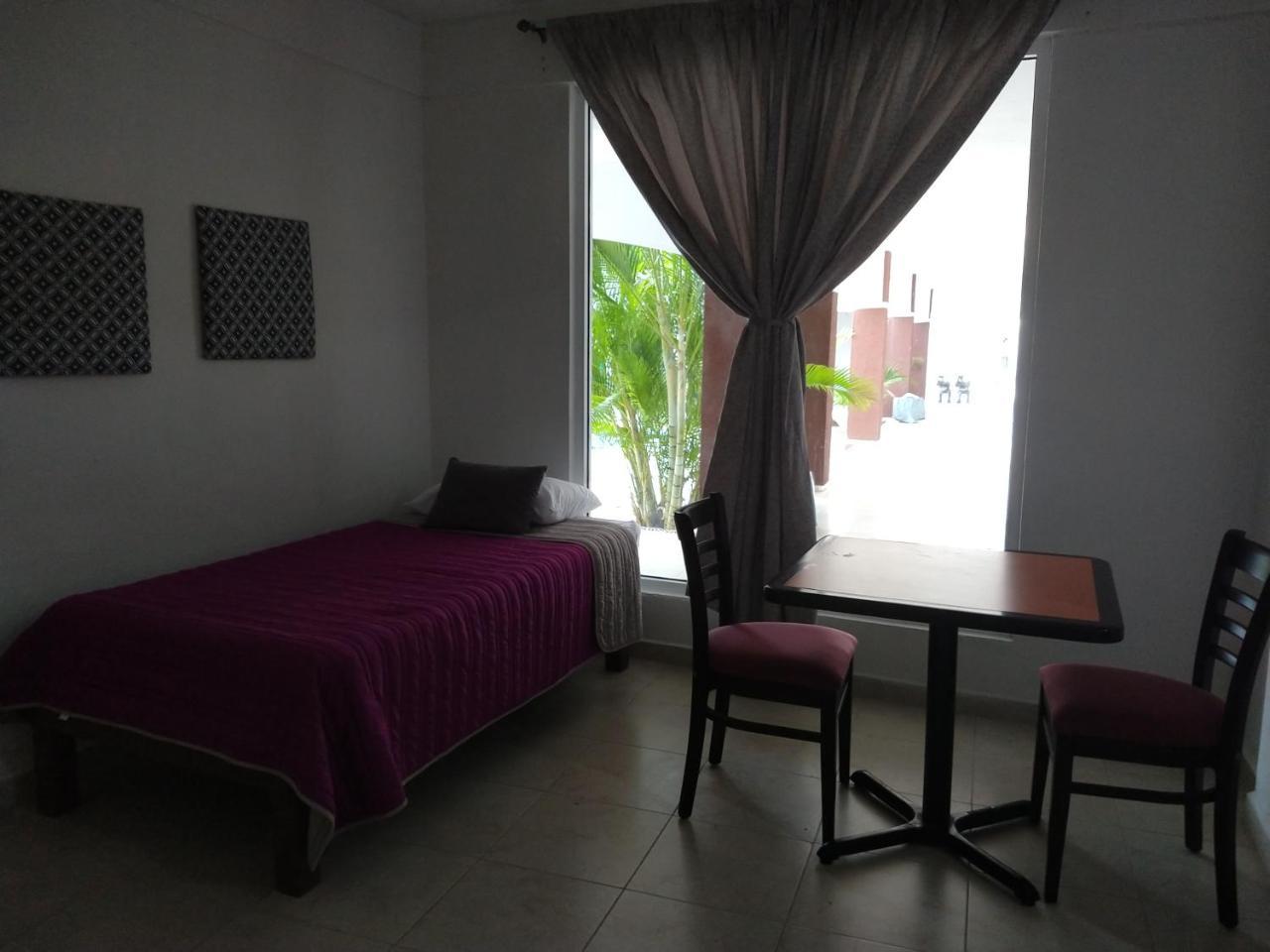 Hotel Espana Chetumal Ngoại thất bức ảnh